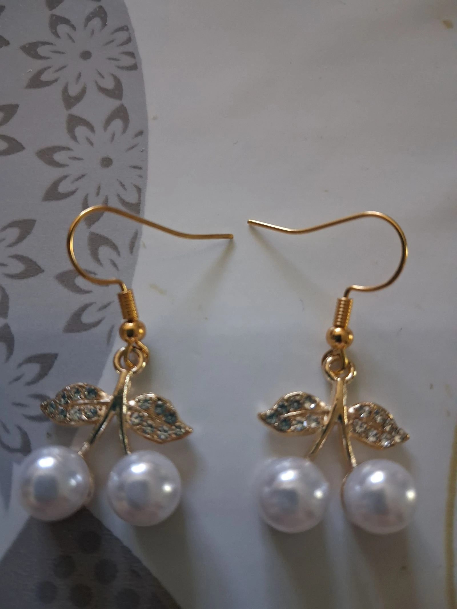 Boucles d'oreilles en forme de cerises